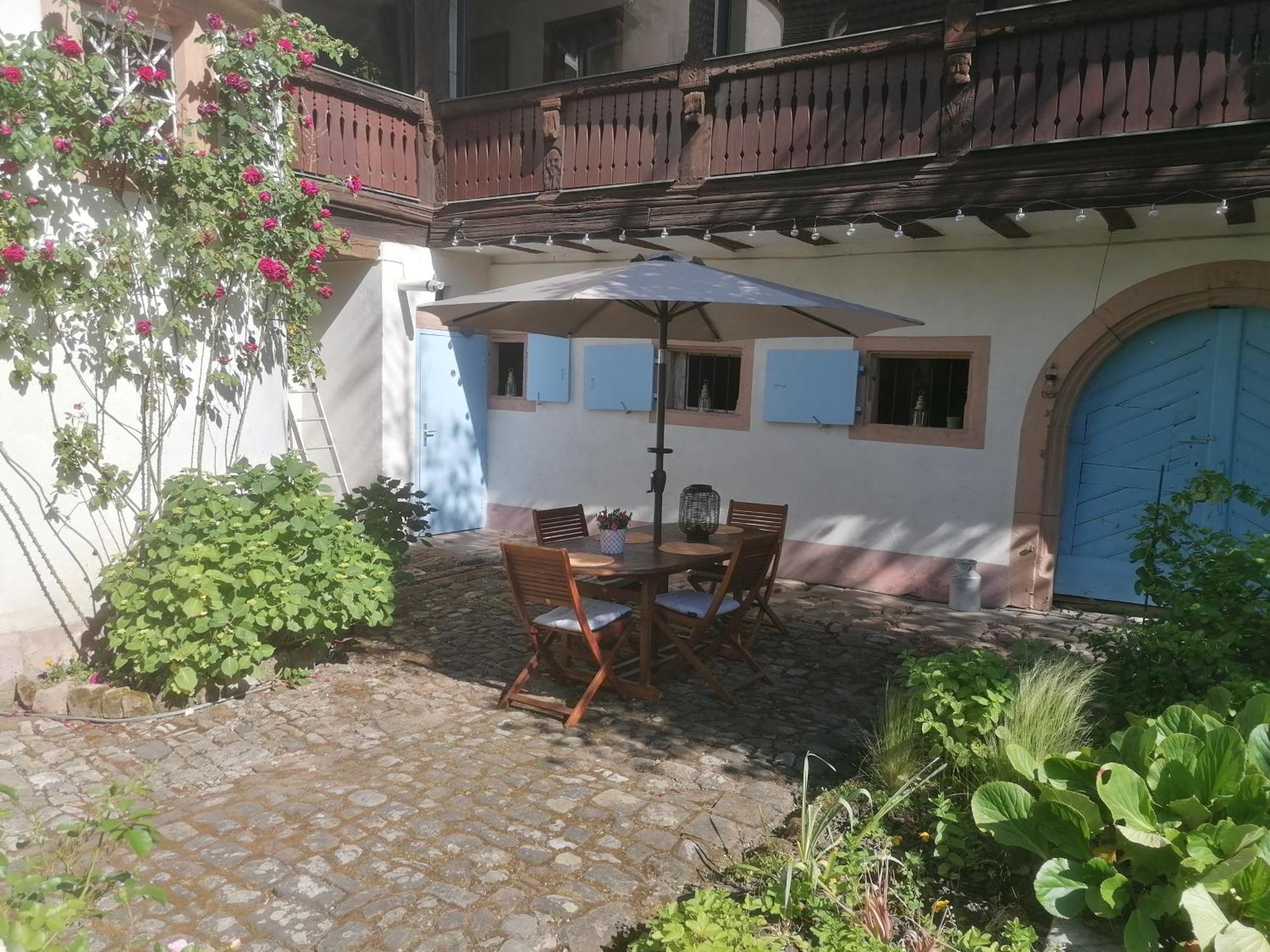 Maison Kobold Xvie Siecle Wissembourg Bilik gambar